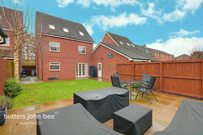 5 Bedroom Detached House For Sale In Hallams Drive, Nantwich, CW5