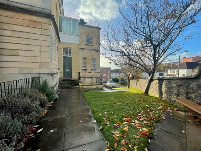 2 Bedroom Flat To Rent In Redland Road, Bristol, BS6