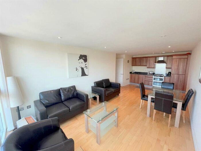 2 Bedroom Flat To Rent In Lower Twelfth Street, Milton Keynes, MK9