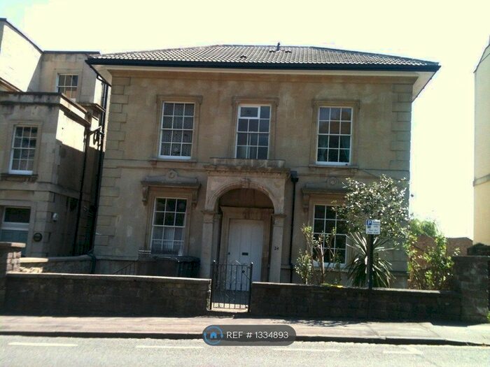 1 Bedroom Flat To Rent In Cotham Road, Bristol, BS6