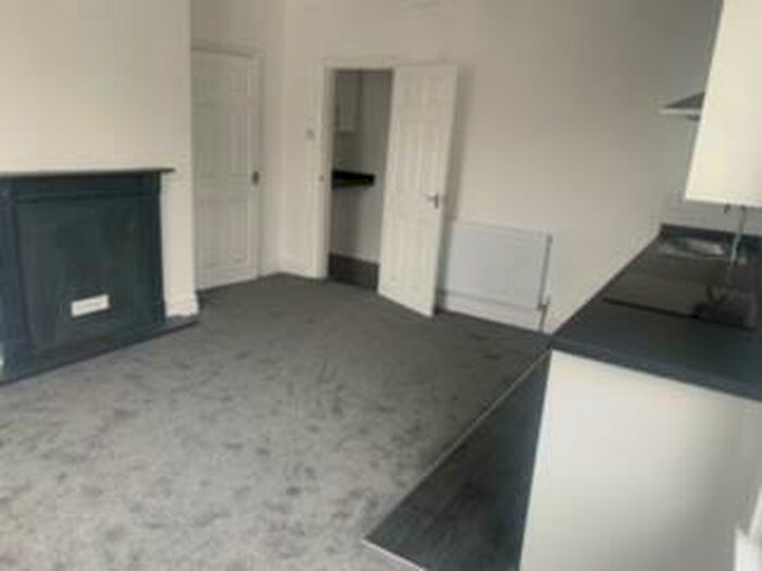 1 Bedroom Apartment To Rent In Arlais Road, Llandrindod Wells, LD1