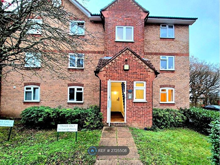 1 Bedroom Flat To Rent In Gainsborough Road, Hayes, UB4