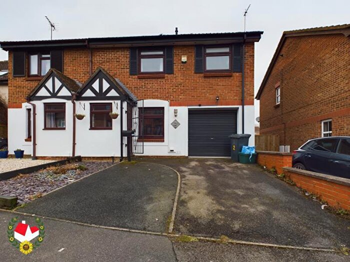 3 Bedroom Semi Detached House To Rent In Blaisdon Close, Abbeymead, GL4