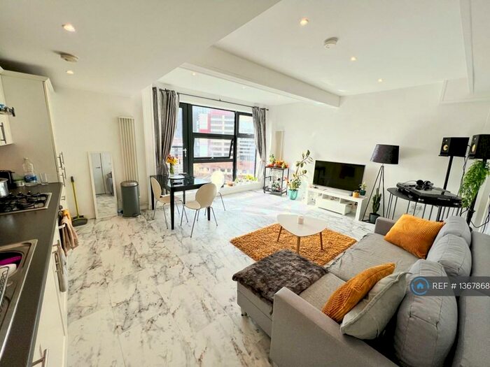 2 Bedroom Flat To Rent In Channelsea Road, London, E15