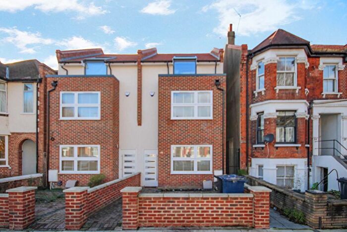 4 Bedroom Semi-Detached House To Rent In Agnes Road, London, W3