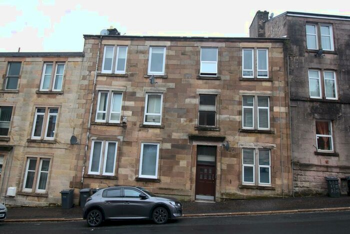 2 Bedroom Flat To Rent In Dempster Street, Greenock, PA15