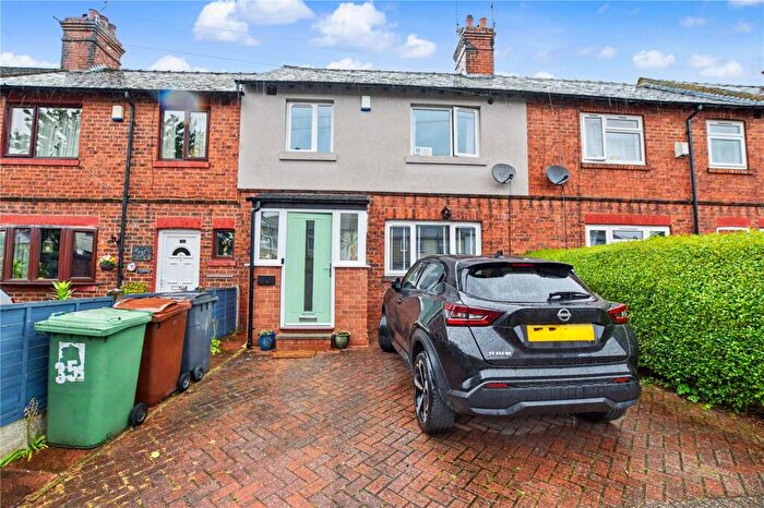 3 Bedroom Terraced House For Sale In Heath Grove, Pudsey, LS28