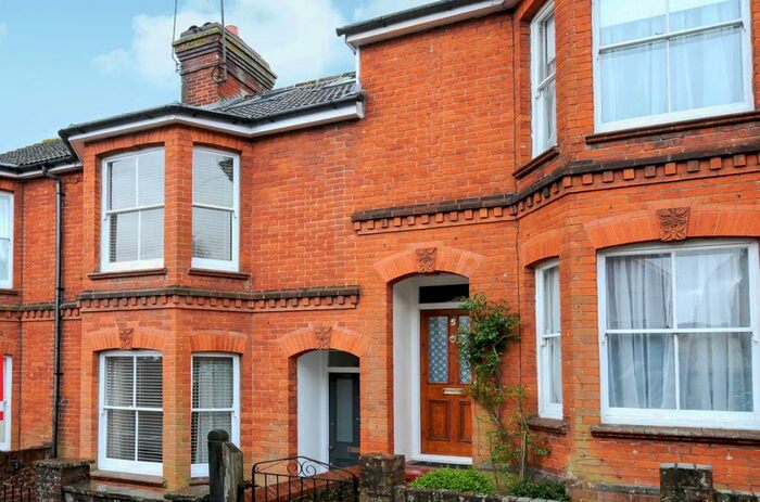 3 Bedroom Terraced House To Rent In Wykeham Road, Farnham GU9