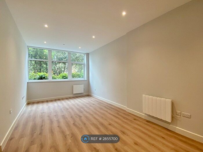 1 Bedroom Flat To Rent In Christchurch Road, Bournemouth, BH1