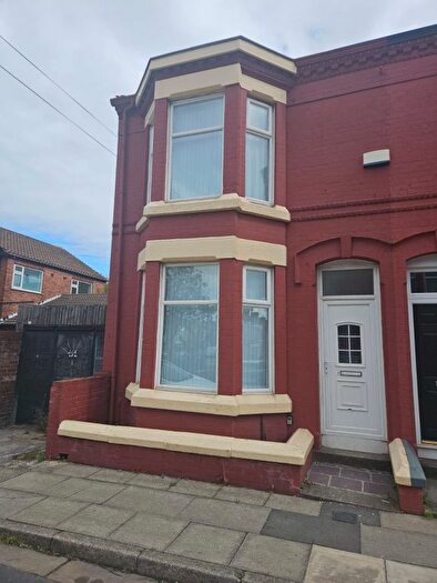 3 Bedroom End Of Terrace House To Rent In Silverdale Avenue, Tuebrook, L13