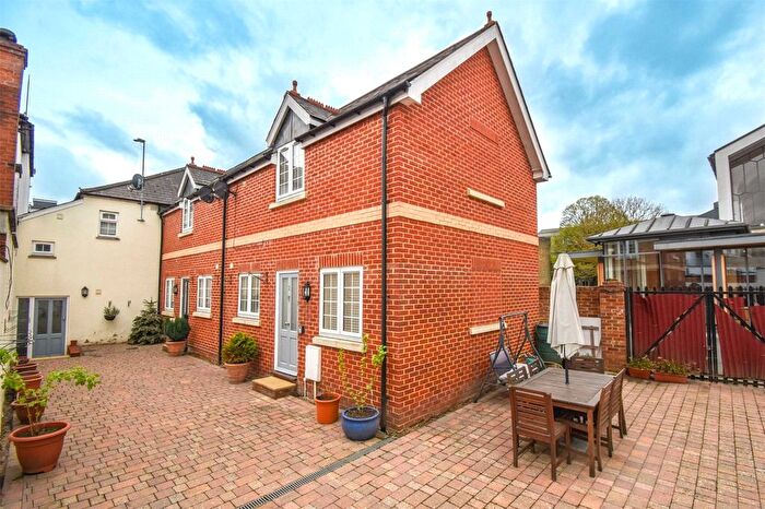 2 Bedroom Terraced House To Rent In The Mews, A High Street, Maidenhead, Berkshire, SL6