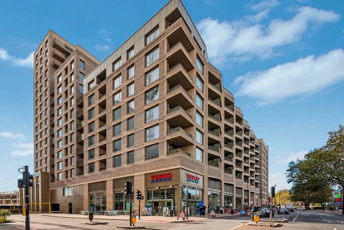 Studio For Sale In Phoenix Court, Gasholder Place, Oval Village, SE11