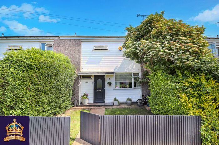 3 Bedroom Terraced House To Rent In Second Avenue, Canvey Island, SS8