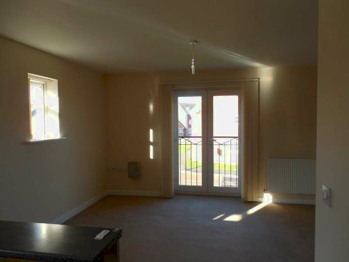 2 Bedroom Apartment To Rent In Saxthorpe Road Hamilton, Leicester, LE5