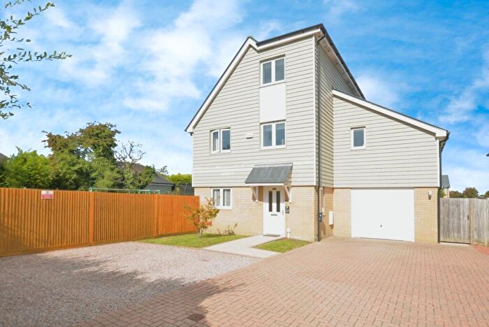 4 Bedroom Detached House For Sale In George Close, Capel-le-Ferne, Folkestone, Kent, CT18