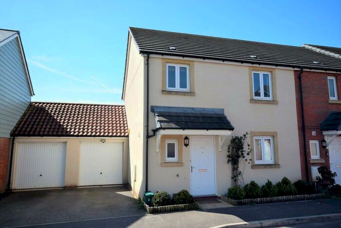 3 Bedroom House To Rent In Churchill Road, Bideford, Devon, EX39