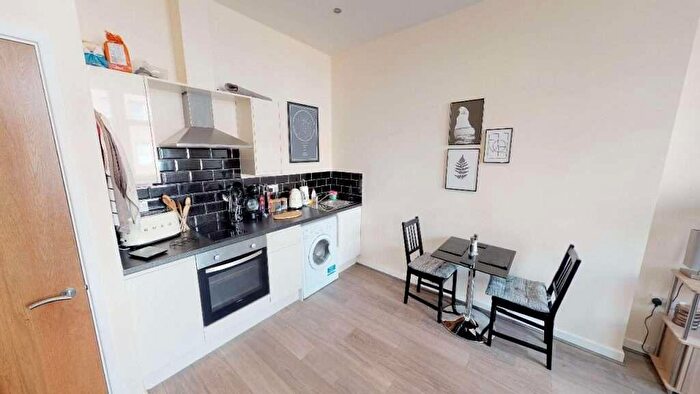 1 Bedroom Flat To Rent In Flat, Refuge Assurance House, Church Street, S1