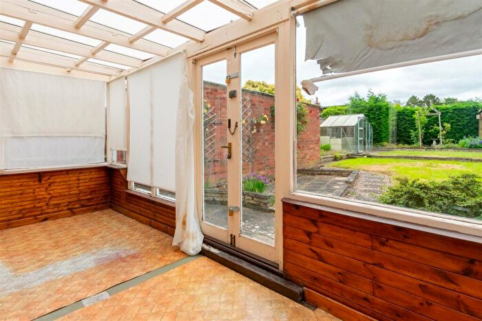2 Bedroom Detached Bungalow For Sale In Rowan Drive, Keyworth, NG12