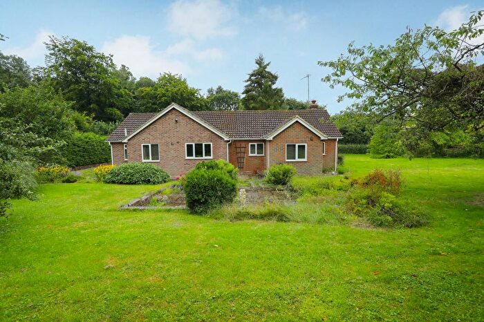 3 Bedroom Detached Bungalow For Sale In Eggarton Lane, Godmersham, CT4
