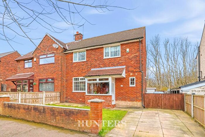 2 Bedroom Semi Detached House For Sale In Whalley Road, Middleton, Manchester, M24