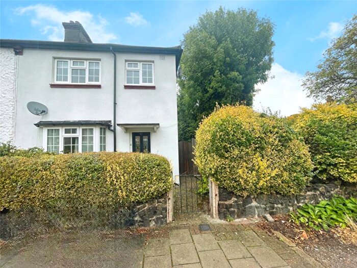 3 Bedroom End Of Terrace House For Sale In Bromley Crescent, Bromley, BR2