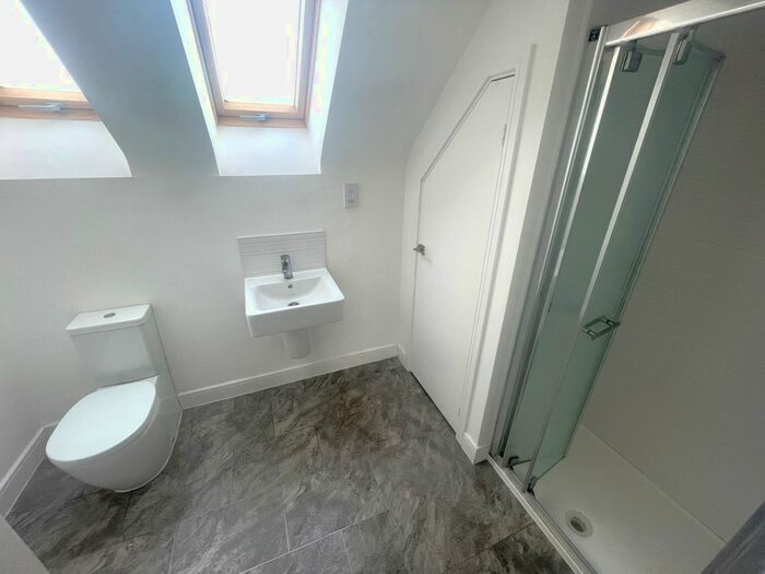 3 Bedroom Semi-Detached House To Rent In Barley Bank Meadow, Leegomery, Telford, TF1