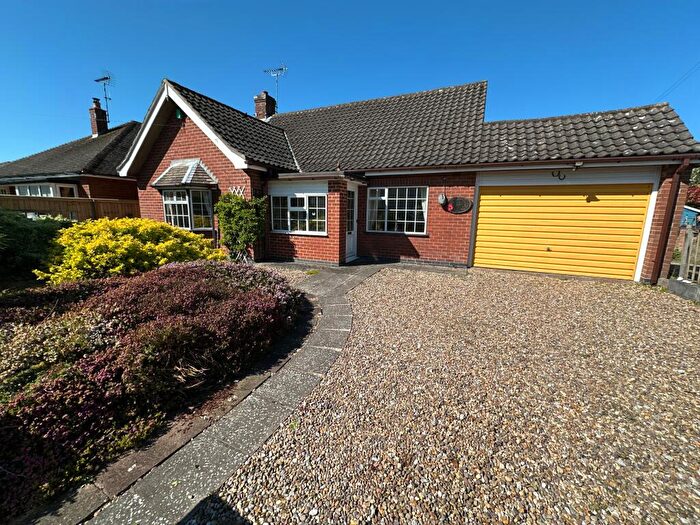 3 Bedroom Detached House For Sale In Pump Lane, Doveridge, Derbyshire, DE6