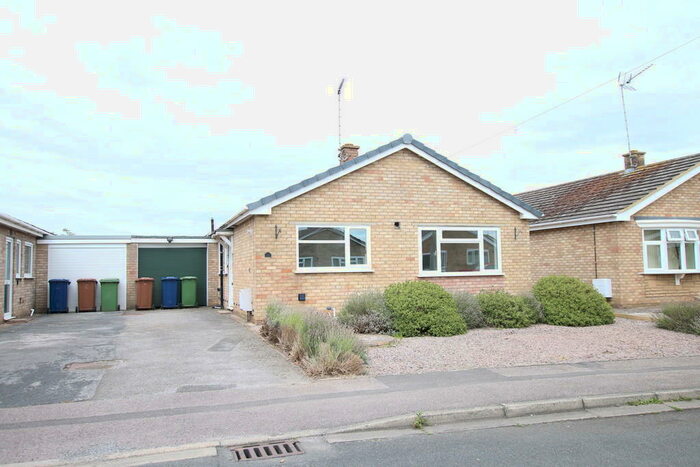 2 Bedroom Detached Bungalow To Rent In Breton Avenue, March, PE15
