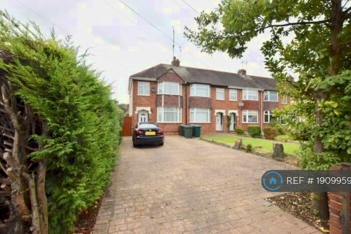 3 Bedroom End Of Terrace House To Rent In Hipswell Highway, Coventry, CV2