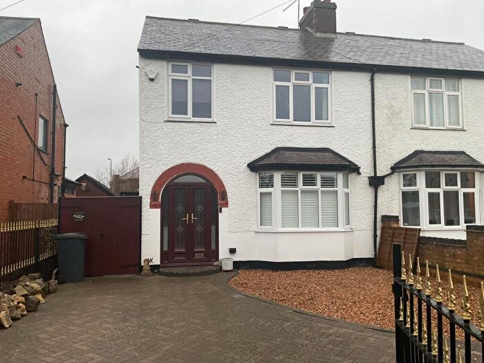 3 Bedroom Semi Detached House To Rent In Southam Road, Dunchurch, Rugby, CV22