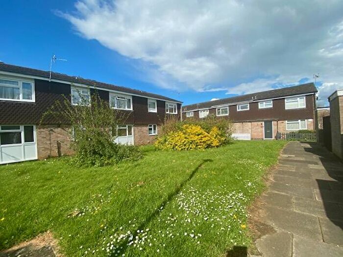 2 Bedroom Flat To Rent In Malletts Close, Stony Stratford, Milton Keynes, MK11