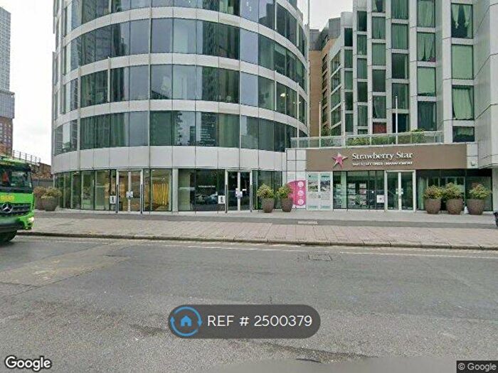 2 Bedroom Flat To Rent In Wandsworth Road, Greater London, SW8