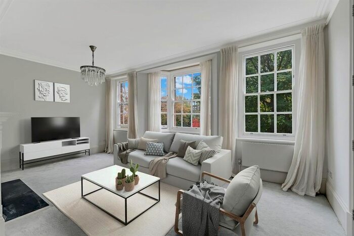 4 Bedroom Flat To Rent In Old Brompton Road, London, SW5