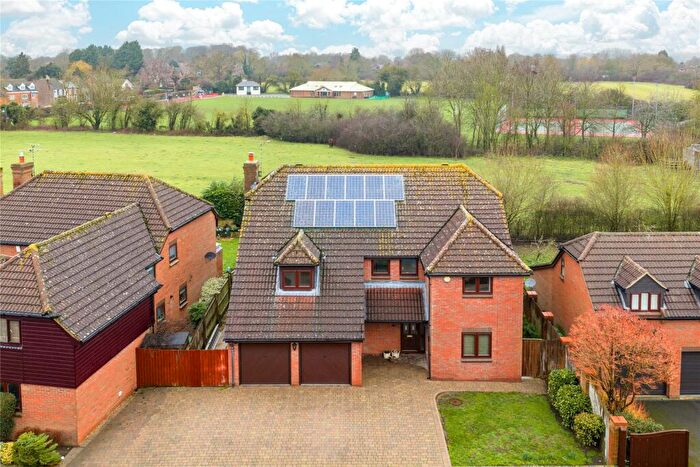 5 Bedroom Detached House For Sale In Marshalls Lea, Bierton, Aylesbury, Buckinghamshire, HP22