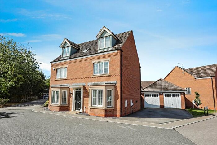 5 Bedroom Detached House For Sale In Frome Gardens, Bingham, Nottingham, NG13