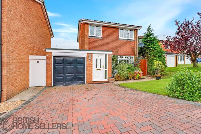 3 Bedroom Detached House For Sale In Six Acres, Shrewsbury, Shropshire, SY3