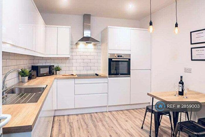 3 Bedroom Semi Detached House To Rent In Belgrave Road, Blackpool, FY4