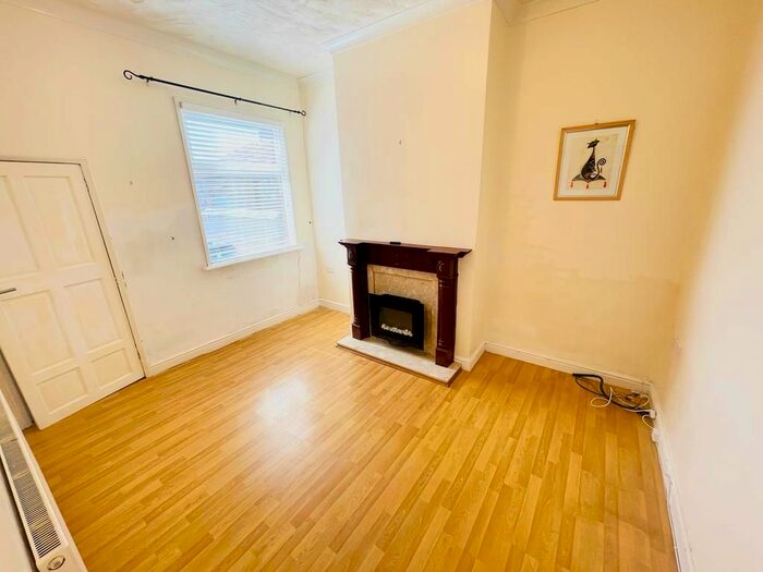 3 Bedroom End Of Terrace House To Rent In Albert Street, Chesterton, Newcastle-Under-Lyme, ST5