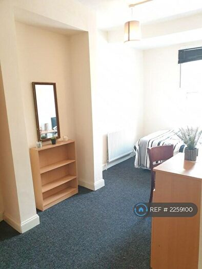 6 Bedroom Flat To Rent In Glossop Road, Sheffield, S10