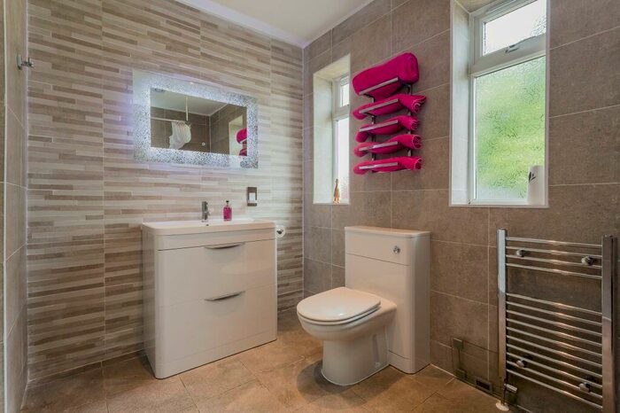 2 Bedroom Semi-Detached Bungalow For Sale In Easter Cottage, Kilgraston Road, Bridge Of Weir, PA11