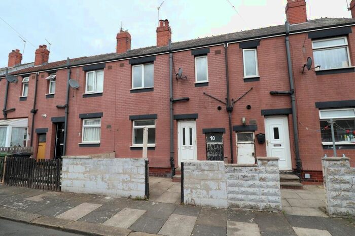 3 Bedroom Terraced House To Rent In Copperfield Crescent, Leeds, West Yorkshire, LS9