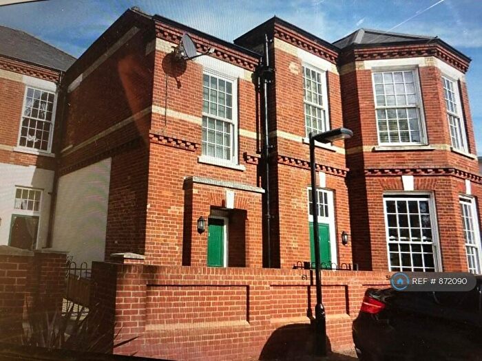 2 Bedroom Flat To Rent In Canadian Way, Basingstoke, RG24