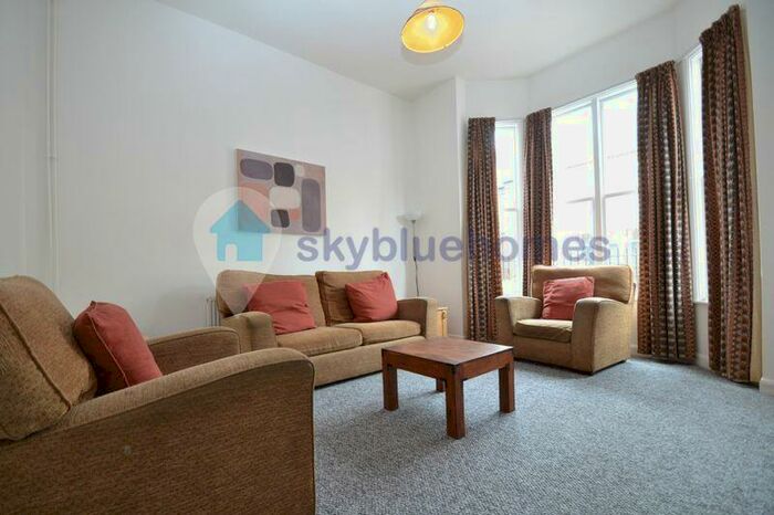 4 Bedroom Terraced House To Rent In St Albans Road, Leicester, LE2