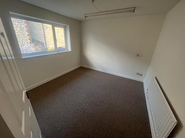 2 Bedroom Detached Bungalow To Rent In The Causeway, Tisbury, Salisbury, SP3