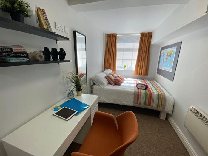 5 Bedroom Flat To Rent In Mount Pleasant, Liverpool, Merseyside, L3