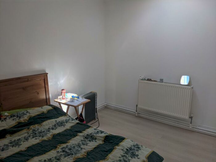 5 Bedroom House To Rent In Havelock Street, Kettering, NN16