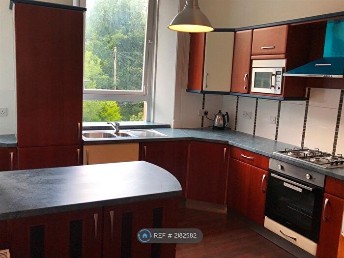 1 Bedroom Flat To Rent In Cathcart Road, Glasgow, G42