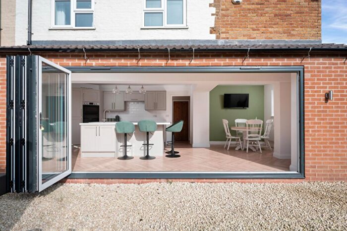 3 Bedroom Cottage For Sale In Stunning Kitchen Diner In Eastwell, Main Street, LE14