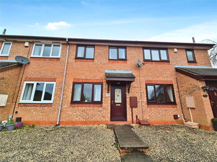 2 Bedroom Town House For Sale In Lydstep Close, Oakwood, Derby, DE21