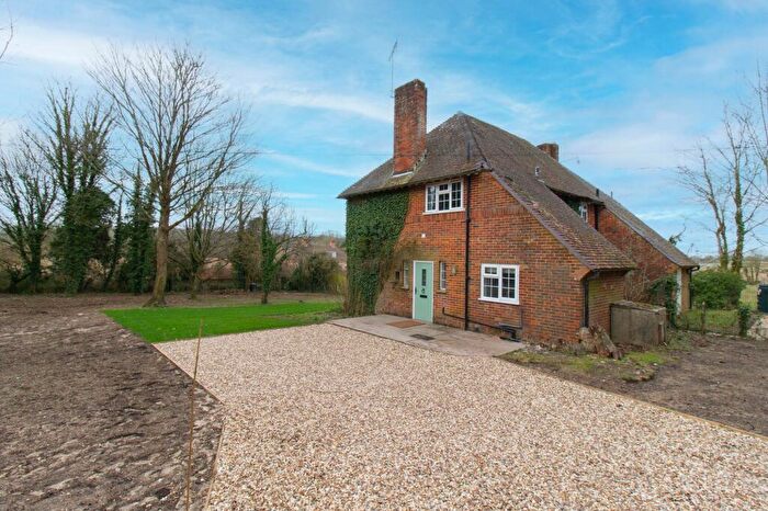 2 Bedroom Semi Detached House To Rent In Humbly Grove, South Warnborough, RG29